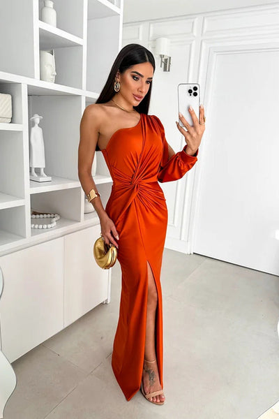 Hilda | Elegant Kjole med Finesse