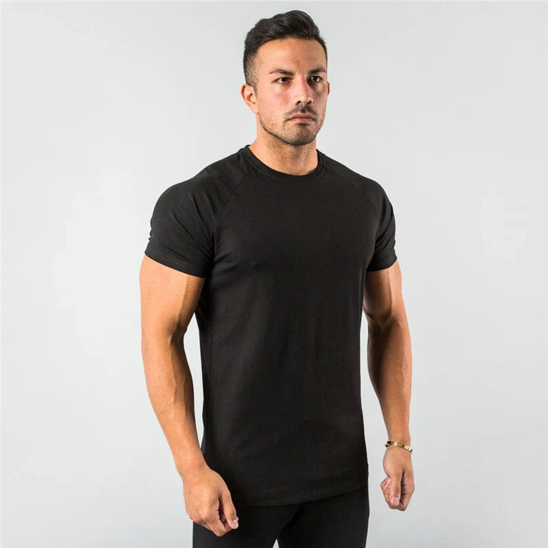 Kenji | Tætsiddende T-shirt